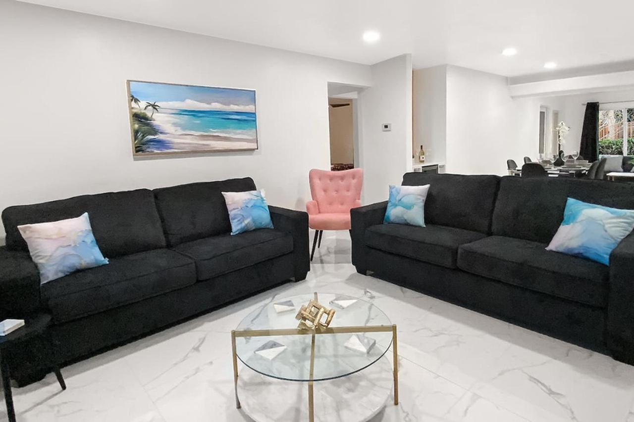 Near Beaches 3 Bedroom Luxury Lauderdale Holiday home